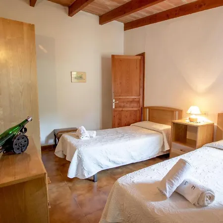 Holiday home Rosa
